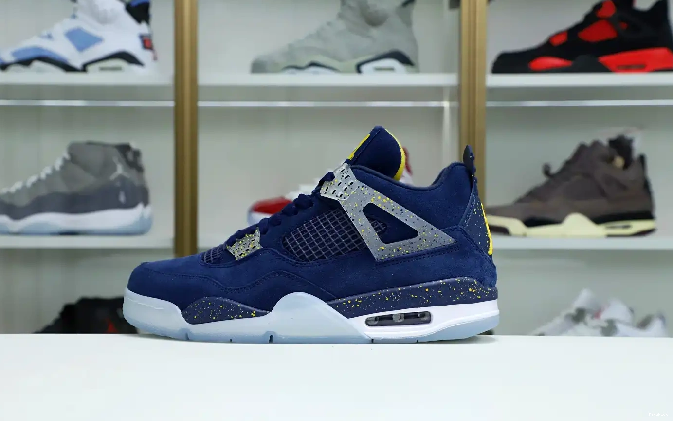 4 Jordan Jordan Air 0422